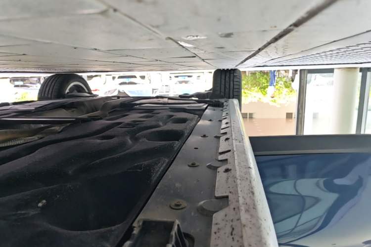 Used BMW X1 2021 sDrive20Li Premium Edition Right Side Sill