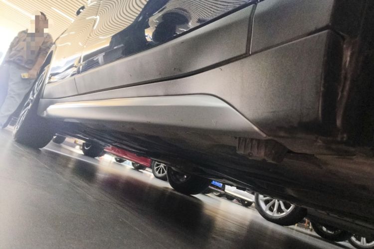 Used BMW X1 2021 xDrive25Li Luxury Model Right Side Sill