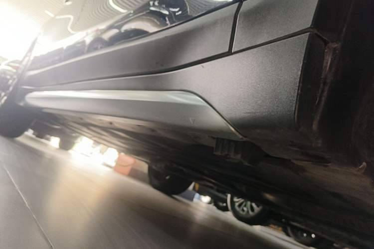 Used BMW X1 2021 xDrive25Li Luxury Model Right Side Sill