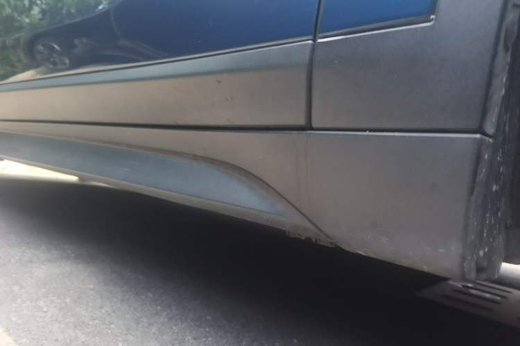Used BMW X1 2021 Restyled sDrive25Li Leading Edition Right Side Sill