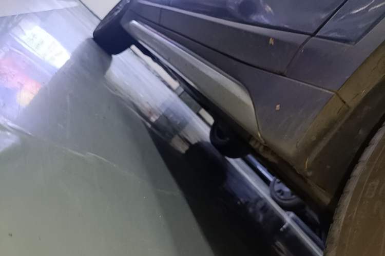Used BMW X1 2021 sDrive20Li Premium Edition Right Side Sill