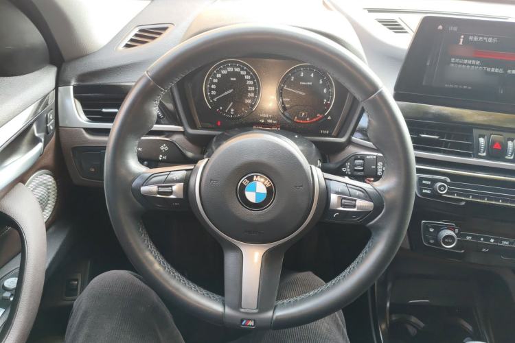Used BMW X1 2021 sDrive25Li Leading Model Steering Wheel