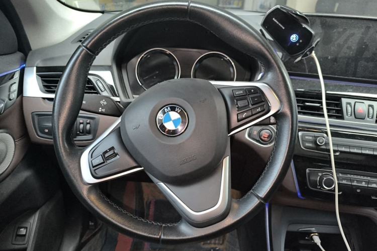 Used BMW X1 2021 sDrive20Li Fashion Model Steering Wheel