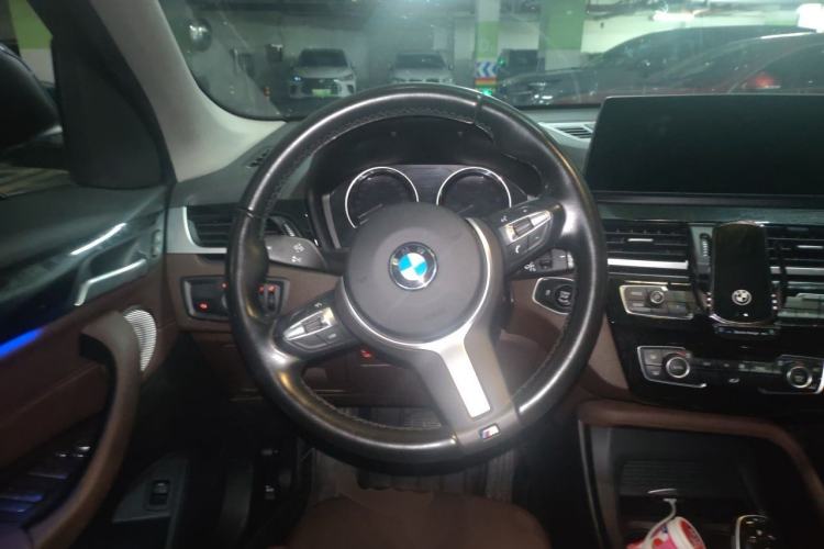 Used BMW X1 2021 Restyled sDrive25Li Leading Edition Steering Wheel