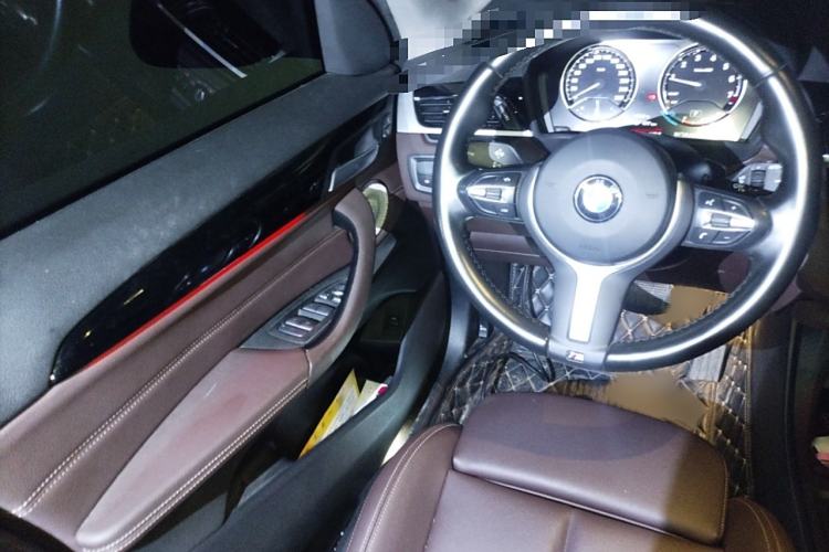 Used BMW X1 2021 Restyled sDrive25Li Leading Edition Steering Wheel
