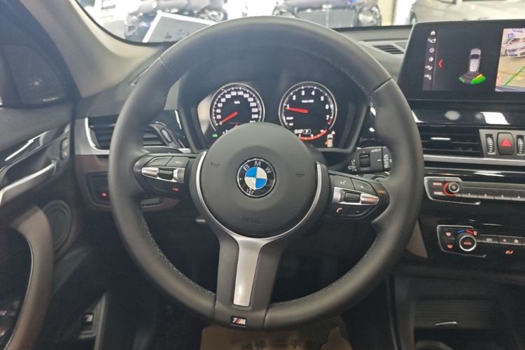 Used BMW X1 2021 Restyled sDrive25Li Leading Edition Steering Wheel
