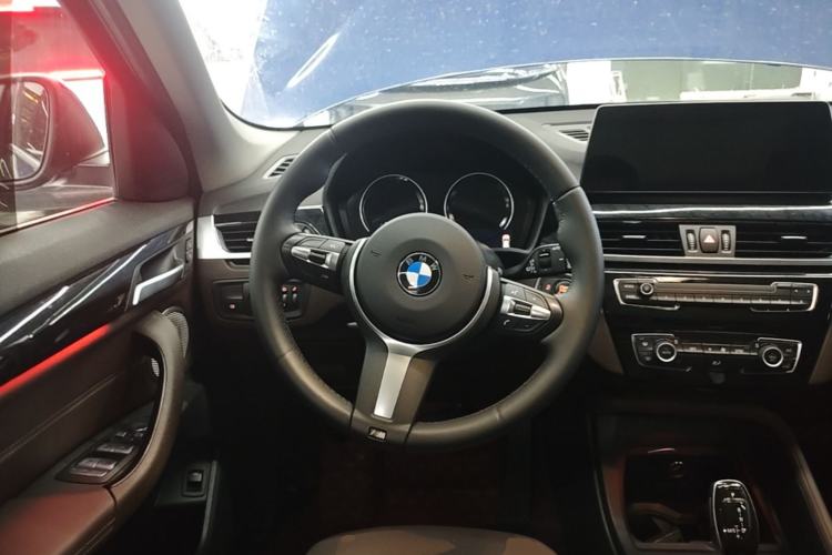 Used BMW X1 2021 sDrive25Li Leading Model Steering Wheel