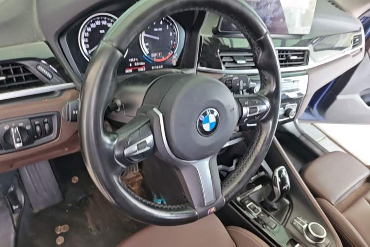 Used BMW X1 2021 sDrive20Li Premium Edition Steering Wheel