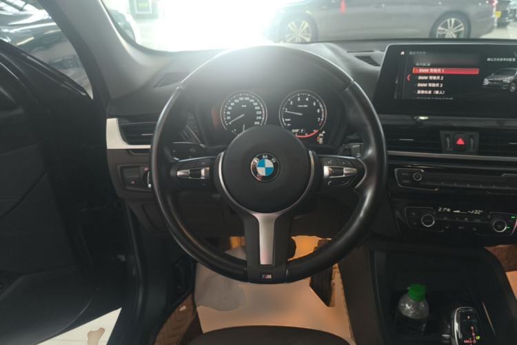 Used BMW X1 2021 sDrive25Li Leading Model Steering Wheel