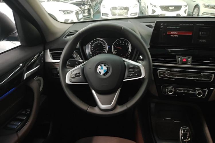Used BMW X1 2021 sDrive20Li Fashion Model Steering Wheel