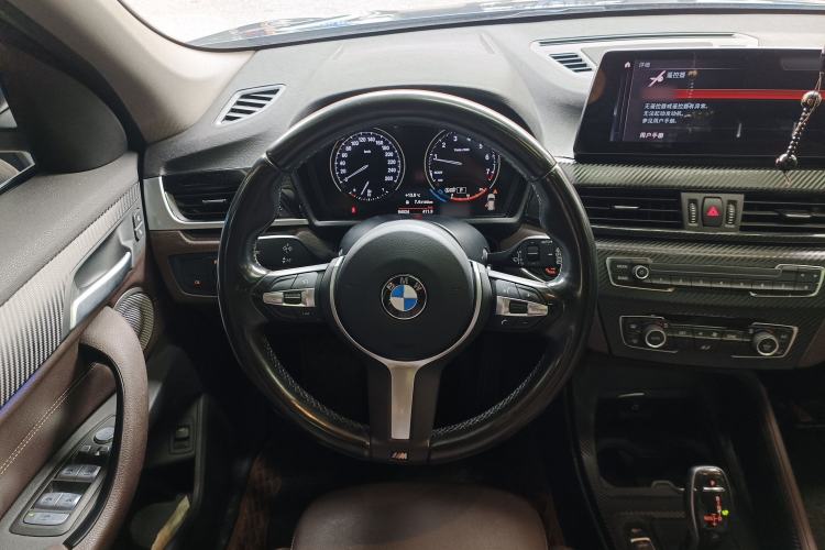 Used BMW X1 2021 Restyled sDrive25Li Leading Edition Steering Wheel