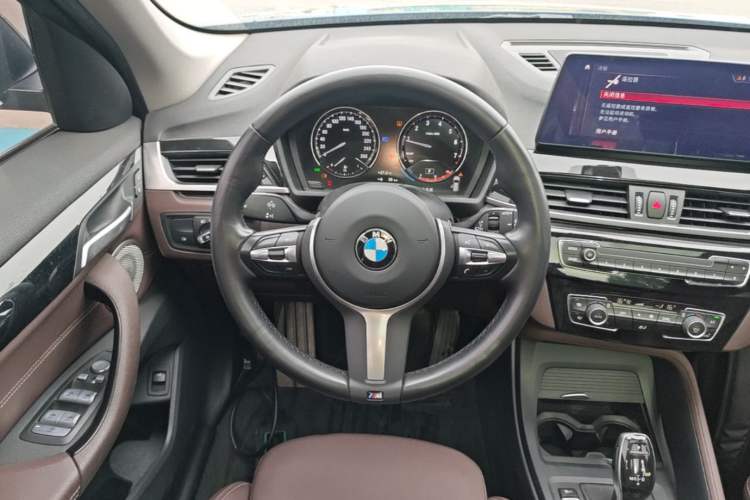 Used BMW X1 2021 Restyled sDrive25Li Leading Edition Steering Wheel