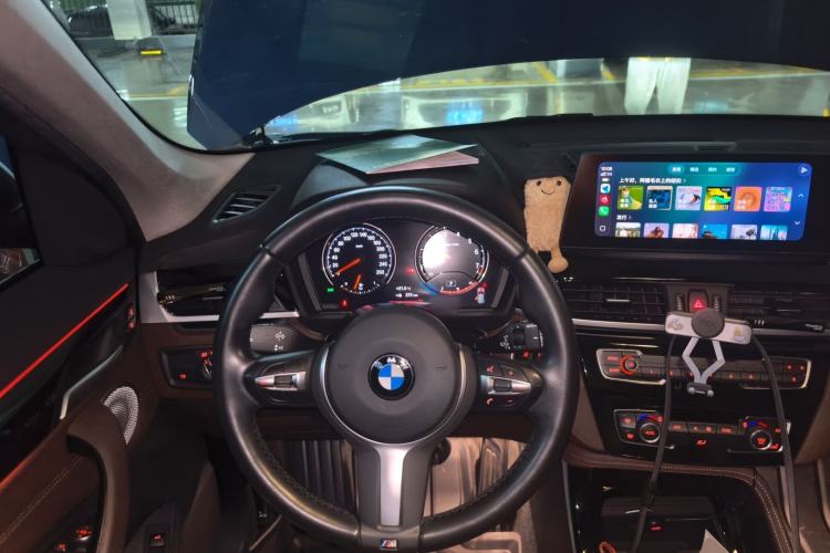 Used BMW X1 2021 sDrive20Li Premium Edition Steering Wheel