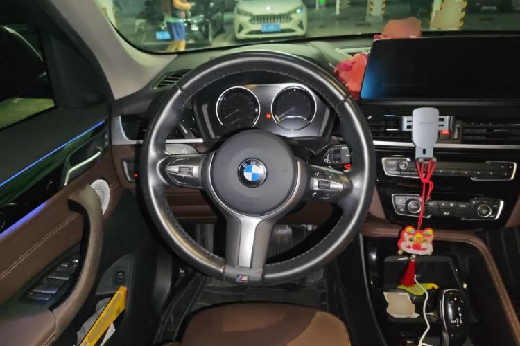 Used BMW X1 2021 sDrive20Li Premium Edition Steering Wheel