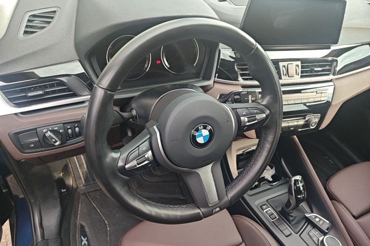 Used BMW X1 2021 Restyled sDrive25Li Leading Edition Steering Wheel
