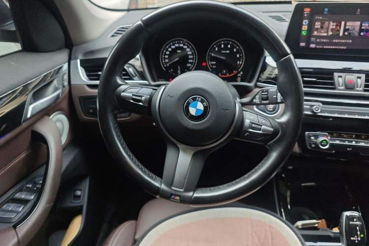Used BMW X1 2021 Restyled sDrive20Li Premium Edition Steering Wheel