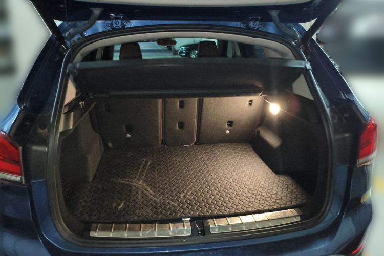 Used BMW X1 2021 sDrive25Li Leading Model Trunk