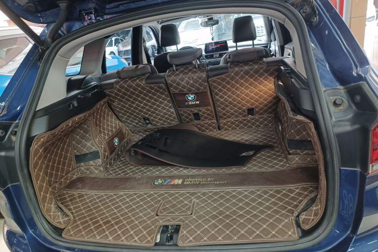 Used BMW X1 2021 Restyled sDrive25Li Leading Edition Trunk