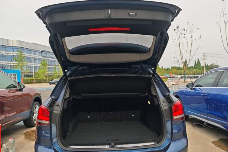 Used BMW X1 2021 Restyled sDrive25Li Leading Edition Trunk