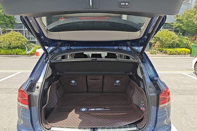 Used BMW X1 2021 sDrive25Li Leading Model Trunk