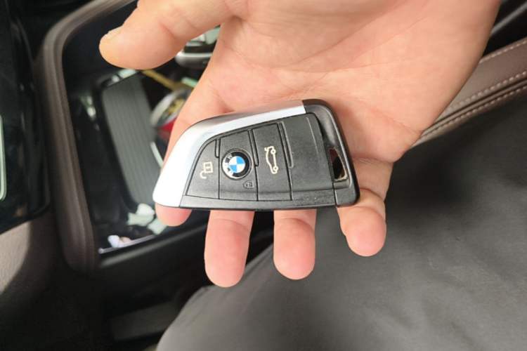 Used BMW X1 2021 sDrive20Li Premium Edition Vehicle Key