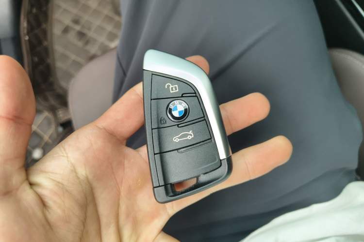 Used BMW X1 2021 sDrive20Li Premium Edition Vehicle Key