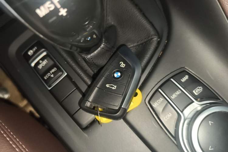 Used BMW X1 2021 sDrive25Li Leading Model Vehicle Key
