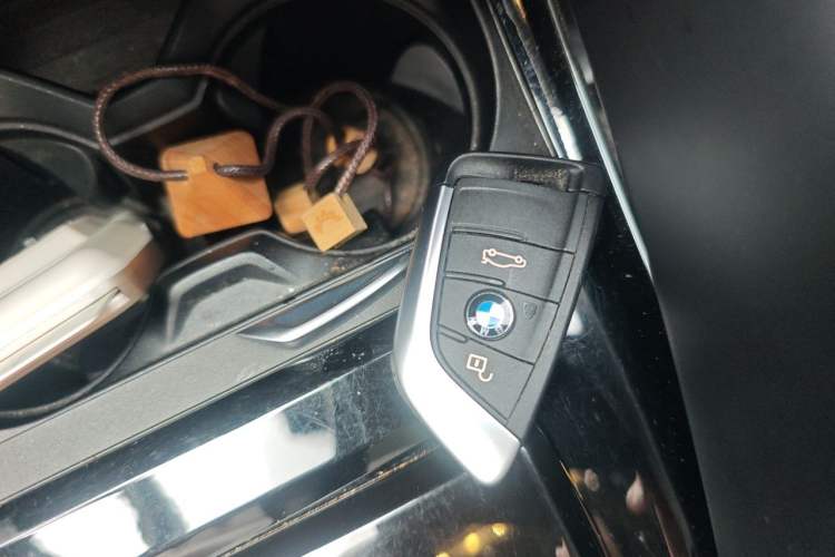 Used BMW X1 2021 Restyled sDrive20Li Premium Edition Vehicle Key