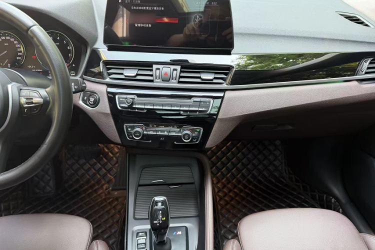 Used BMW X1 2021 Restyled sDrive25Li Leading Edition Audio And AC Panel