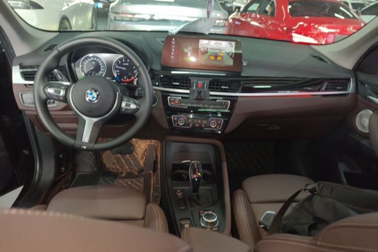 Used BMW X1 2021 sDrive25Li Leading Model Center Console