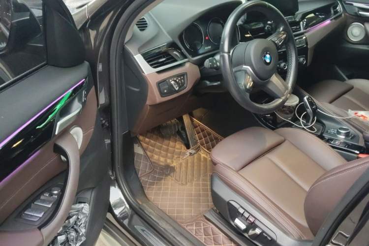 Used BMW X1 2021 sDrive20Li Premium Edition Driver Seat