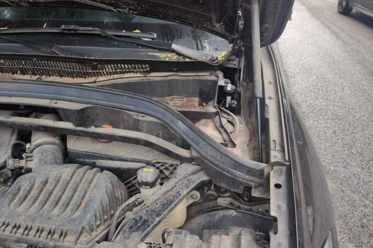 Used BMW X1 2021 sDrive20Li Fashion Model Engine Bay Left