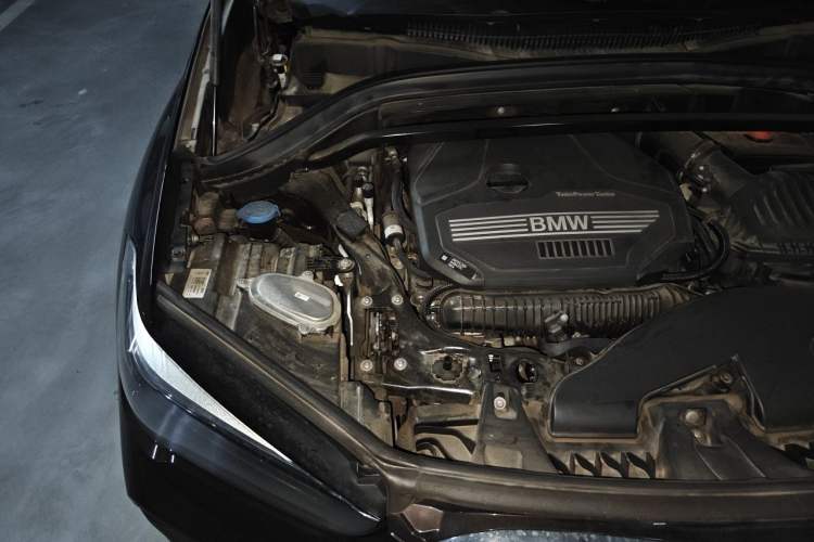 Used BMW X1 2021 sDrive25Li Leading Model Engine Bay Right