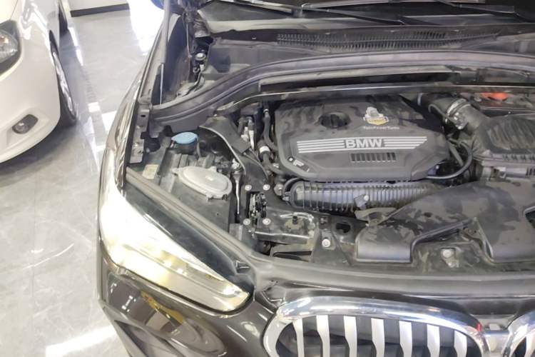 Used BMW X1 2021 sDrive25Li Leading Model Engine Bay Right