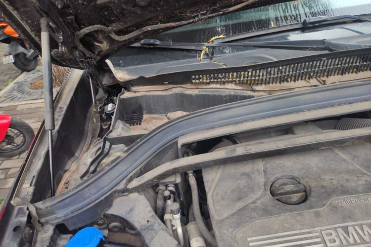 Used BMW X1 2021 sDrive20Li Fashion Model Engine Bay Right