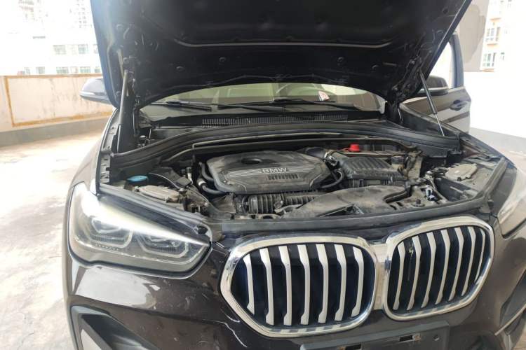 Used BMW X1 2021 Restyled sDrive20Li Premium Edition Engine Bay Right