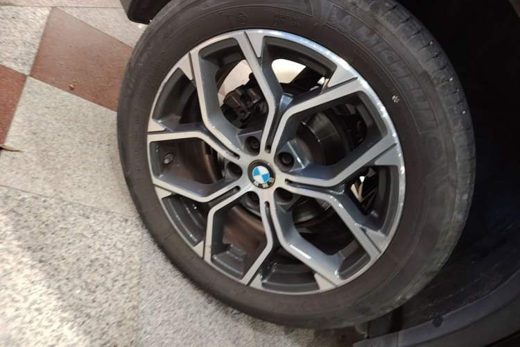 Used BMW X1 2021 Restyled sDrive25Li Leading Edition Exterior 5
