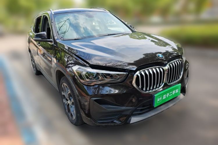 Used BMW X1 2021 sDrive25Li Leading Model Front Right 45 Deg