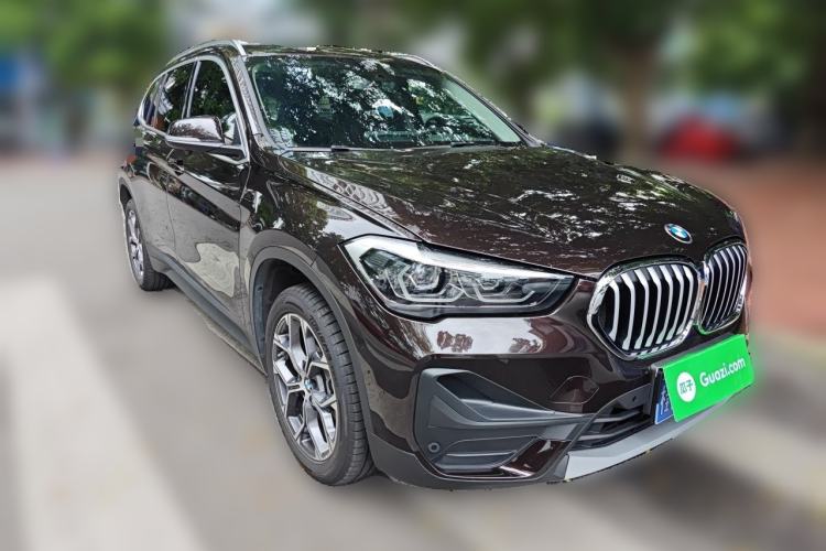 Used BMW X1 2021 sDrive25Li Leading Model Front Right 45 Deg