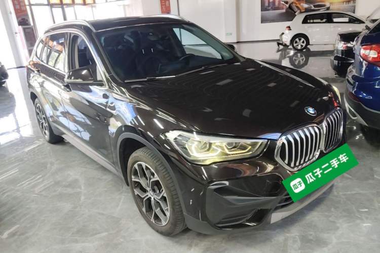 Used BMW X1 2021 sDrive25Li Leading Model Front Right 45 Deg