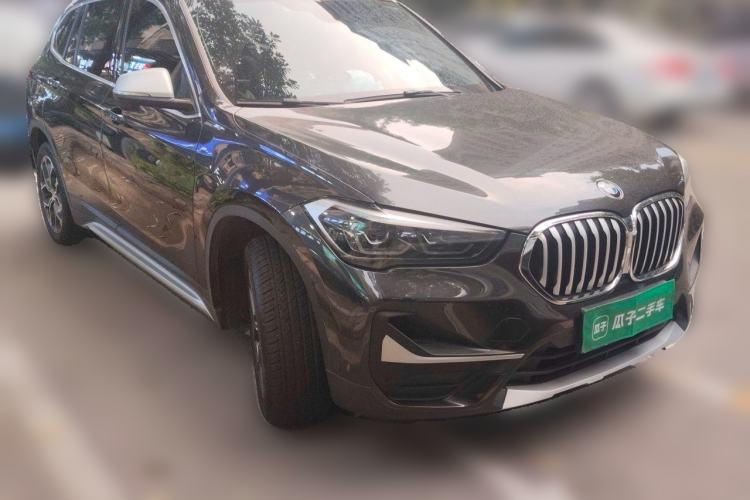 Used BMW X1 2021 sDrive20Li Premium Edition Front Right 45 Deg
