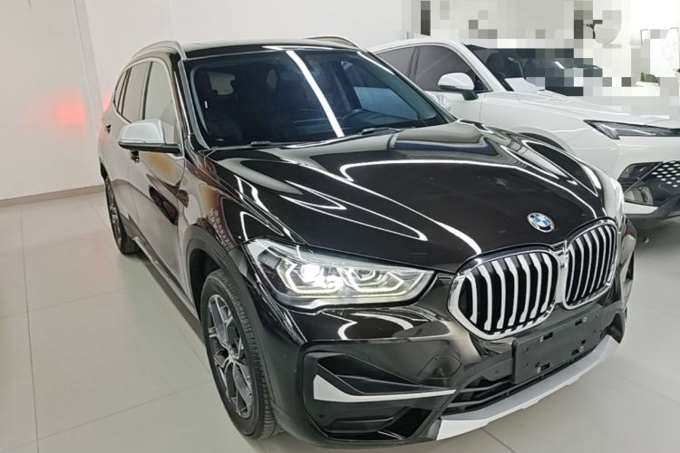 Used BMW X1 2021 sDrive20Li Premium Edition Front Right 45 Deg