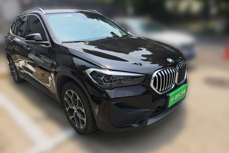 Used BMW X1 2021 sDrive25Li Leading Model Front Right 45 Deg
