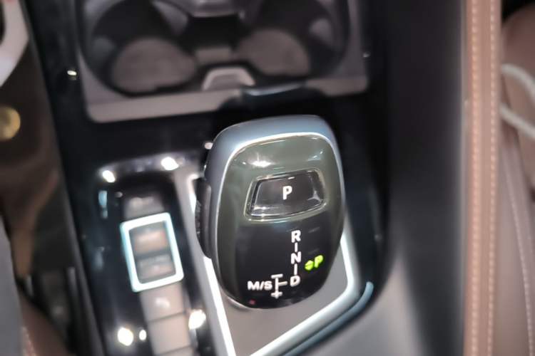 Used BMW X1 2021 xDrive25Li Luxury Model Gear Lever
