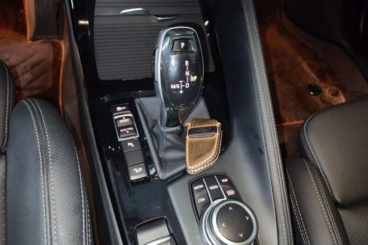 Used BMW X1 2021 Revised xDrive25Li Premium Edition Gear Lever