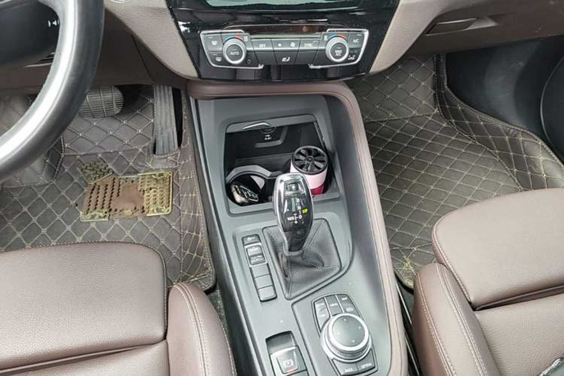 Used BMW X1 2021 sDrive25Li Leading Model Gear Lever