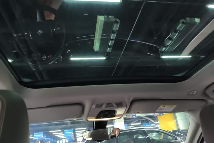 Used BMW X1 2021 xDrive25Li Luxury Model Headliner