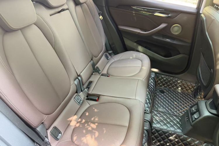 Used BMW X1 2021 Restyled sDrive25Li Leading Edition Interior 10