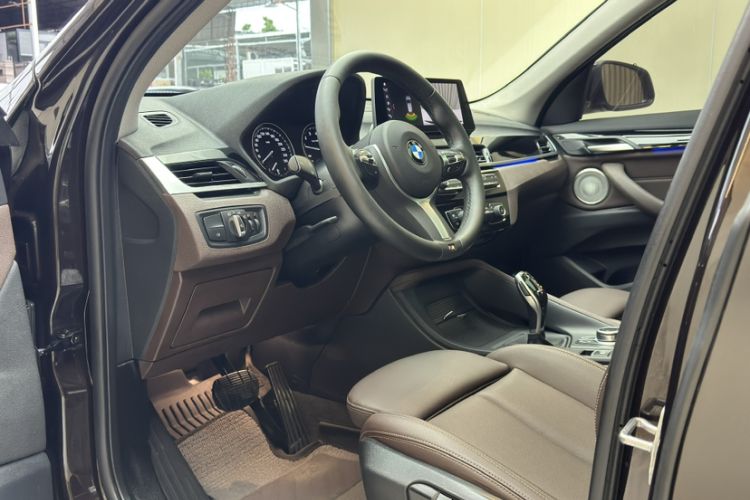 Used BMW X1 2021 sDrive25Li Leading Model Interior 10