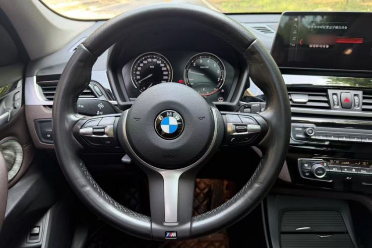 Used BMW X1 2021 Restyled sDrive25Li Leading Edition Interior 2